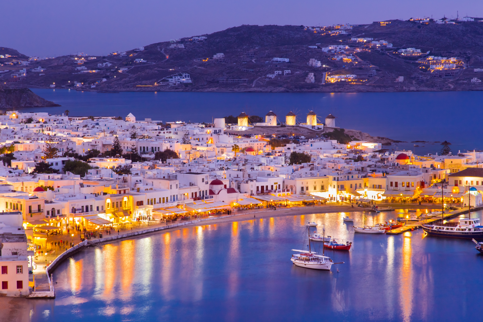 mykonos night