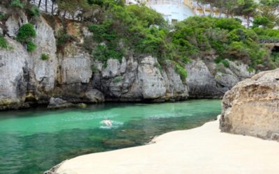 Activités nautiques à Minorque : découvrez les meilleures aventures aquatiques de l’île