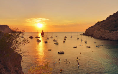 Plages et criques secrètes accessibles en bateau à Ibiza