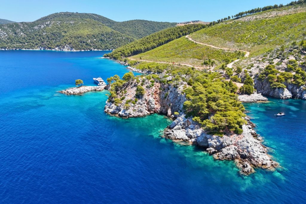 Crique sauvage du parc marin d'Alonissos